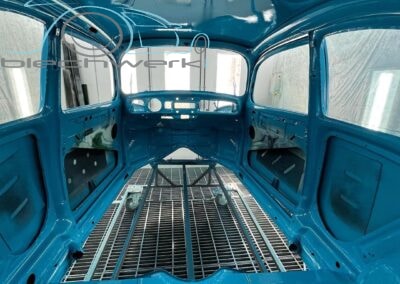 VW Kaefer Ganzlackierung Miami-blau Blechwerk Süd (3)